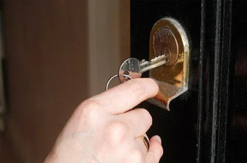 Security Locksmith Services Birmingham, MI 248-270-5424 - 7-Door-Unlock